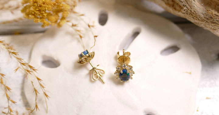 14k Yellow Gold Oval .63ct Green Opal Stud Earrings