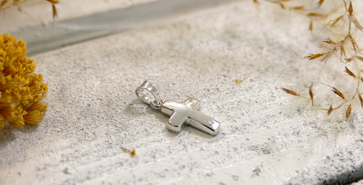 14k White Gold Cross Small, Flat Pendant 4mm Bail (Chain not Included)