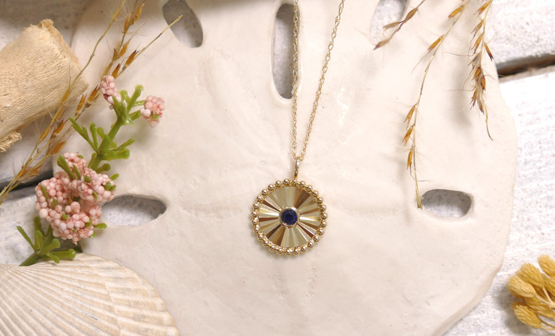 14k Yellow Gold Diamond Cut Disc Sapphire Round Pendant