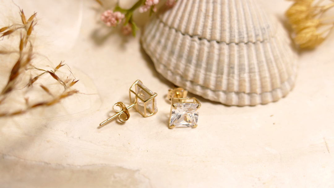 14k Yellow Gold CZ 6mm/Basket Princess Stud Earrings