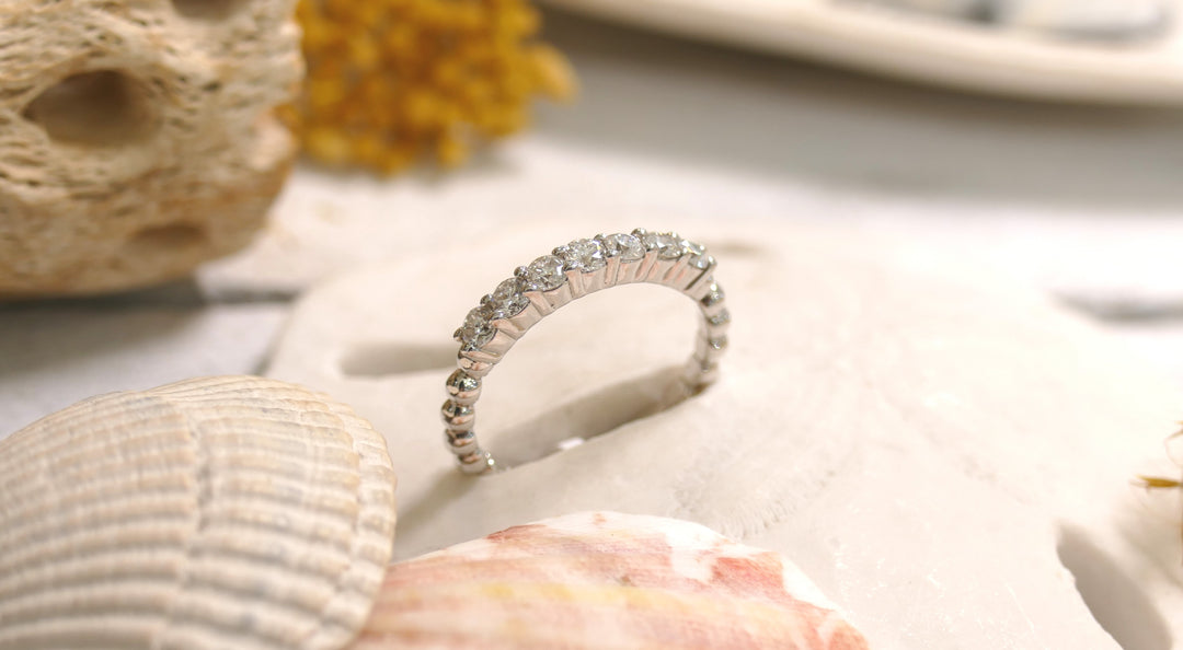 14K White Gold 0.42ct Natural Diamond 7 Stone Ring (Size 7)