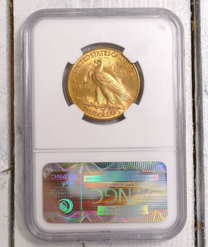 US 1926 $10 gold coin Philadelphia Mint MS 62