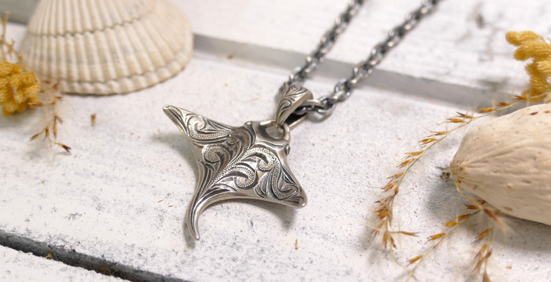 Sterling Silver - Silver Men's - Sting Ray Necklace