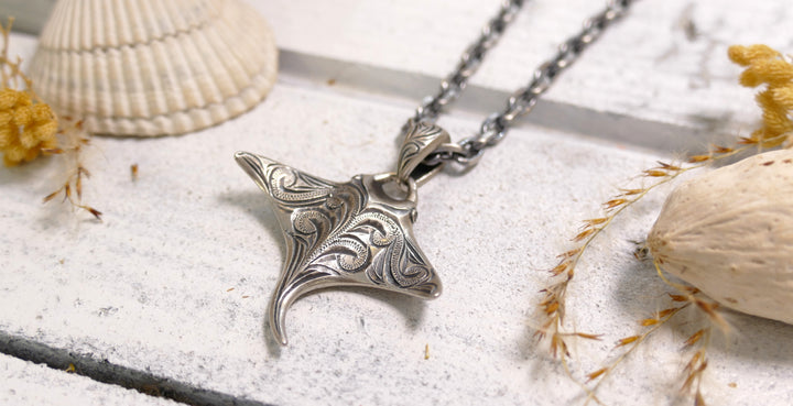 Sterling Silver - Silver Men's - Sting Ray Necklace