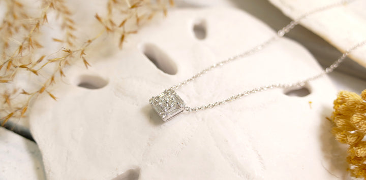 14k White Gold Diamond 0.29ct Square Pendant Pendant