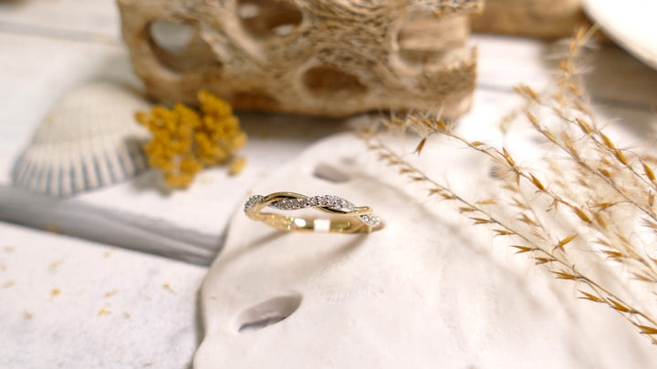 14k Yellow Gold 1/10ctw Twist Diamond Wave Ring