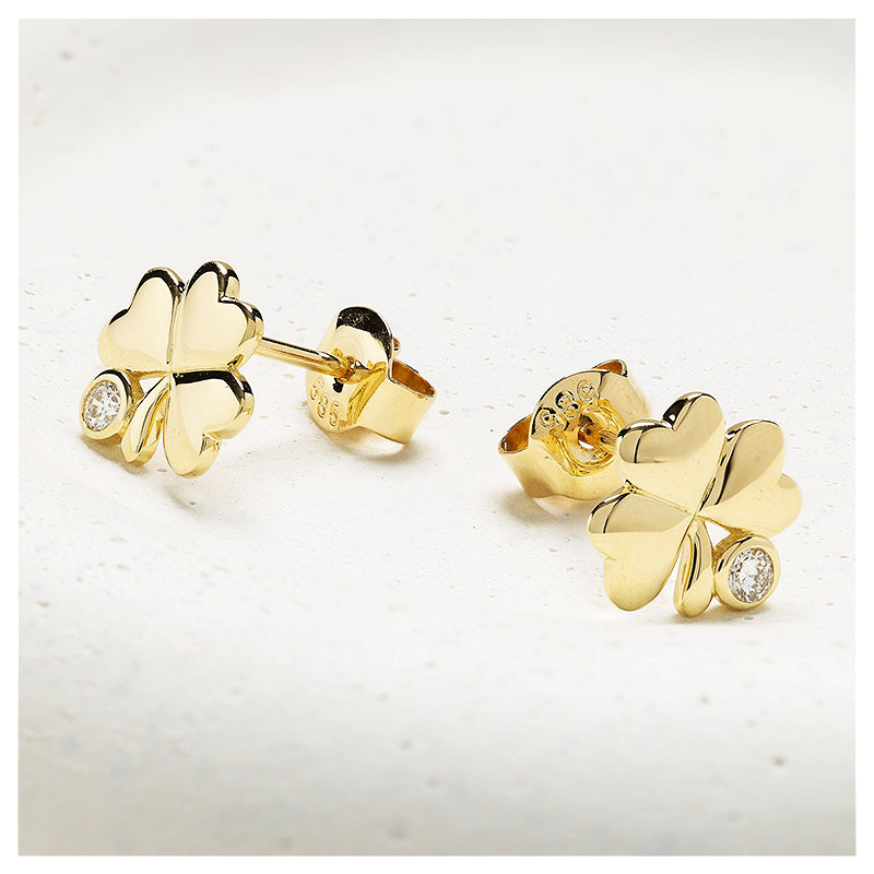 14kt Gold Shamrock Earrings wi