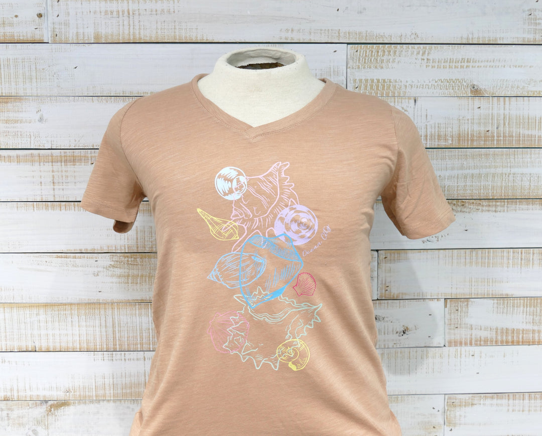 Short Sleeve V-Neck Pastel Seashells T-Shirt - Tan