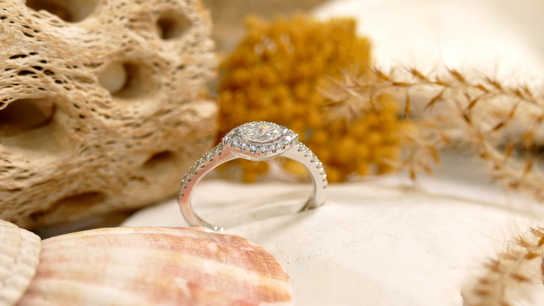10K White Gold 0.60ct Natural Diamond Link Ring (Size 7)