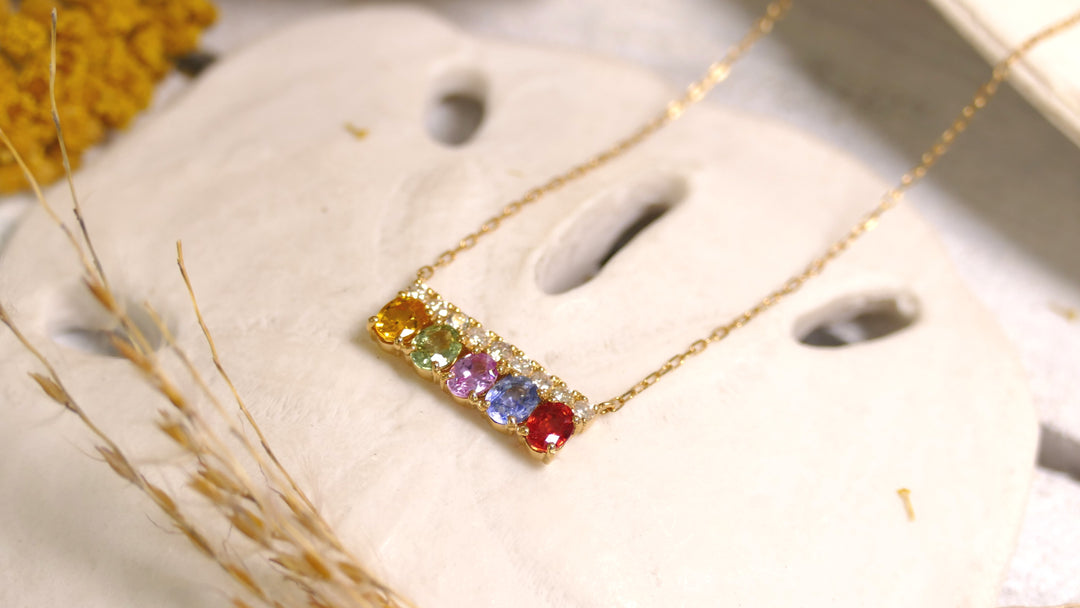 18k Yellow Gold 5 Stone Bar - Rainbow Gradient - Natural Diamonds 0.17ct Sapphire Necklace