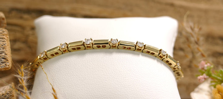 14k Yellow Gold Tennis Bar 17 Diamonds/1cttw Diamond Bracelet