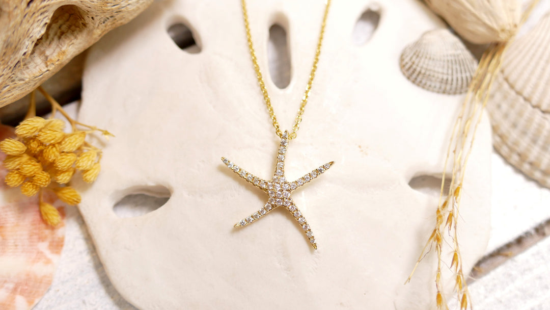 14k Yellow Gold Starfish 0.21ct Diamond Necklace
