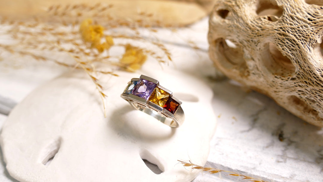 Sterling Silver Multicolored 5 Stone Ring (Size 6)