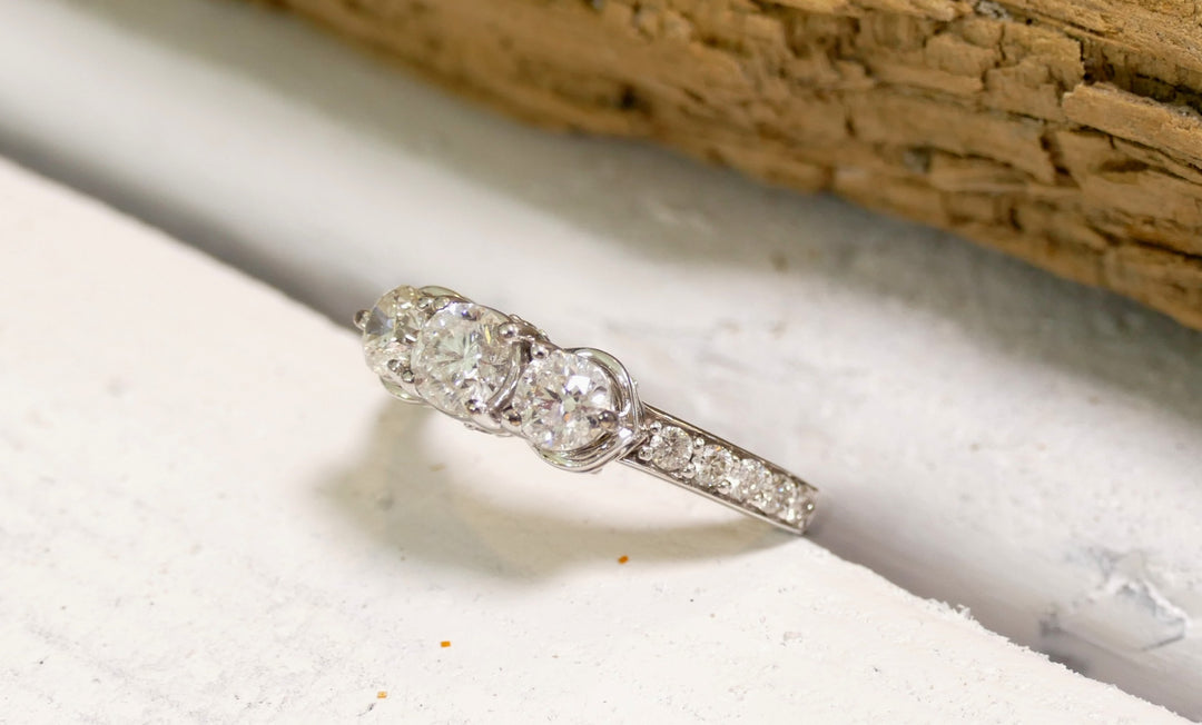 14K White Gold 1.50ct Natural Diamond 3 Stone Ring (Size 7)