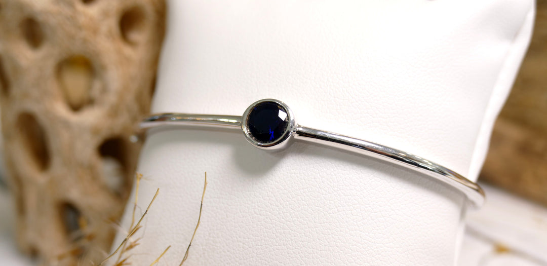 Sterling Silver - Silver Hinge Bezel Sapphire Bangle Bracelet