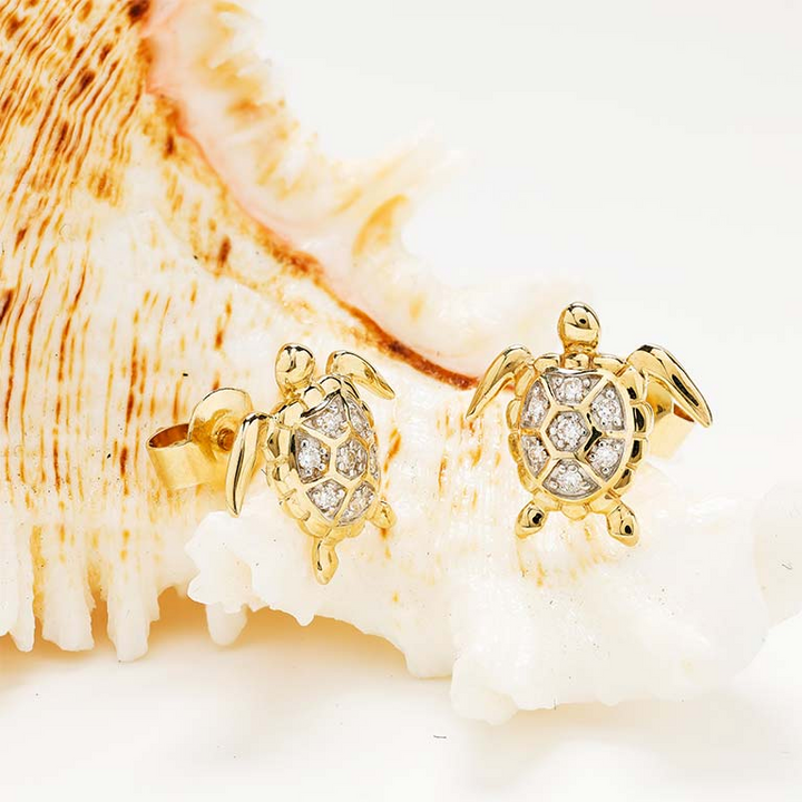 14k - Yellow Gold Lab Grown Diamond Turtle Stud Earrings