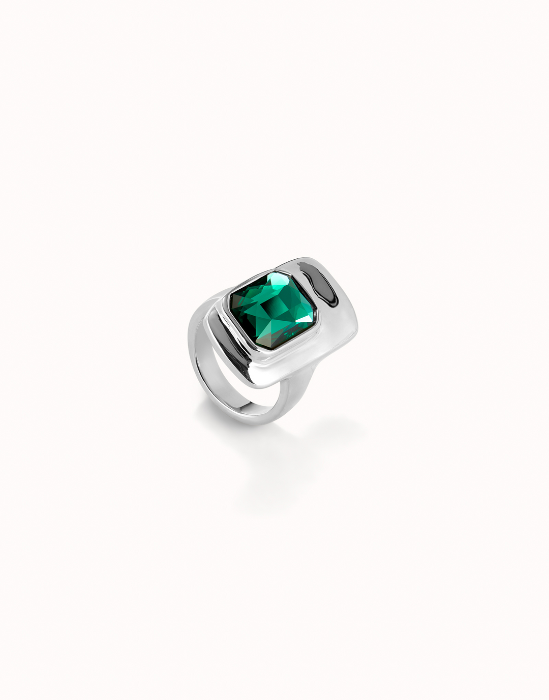 Uno de 50 - Sterling Silver - Silver Plated SER MAGNETICA Green Crystal Ring (Size 8.5 / 18)
