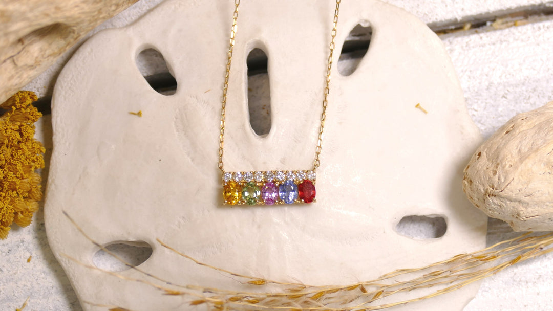 18k Yellow Gold 5 Stone Bar - Rainbow Gradient - Natural Diamonds 0.17ct Sapphire Necklace