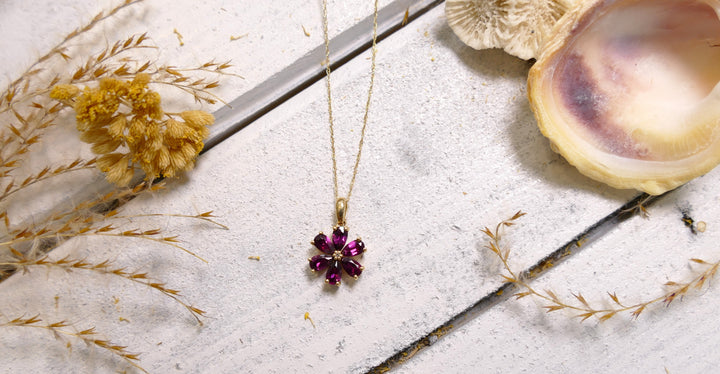 14k - Yellow Gold - Rhodolite - 0.1ct Diamond Flower Necklace