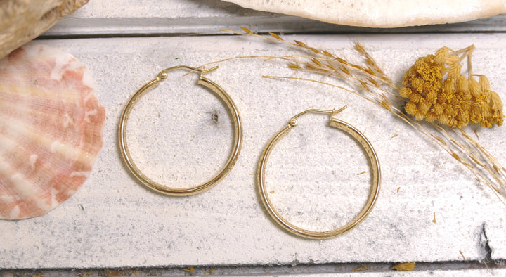 14k Yellow Gold Diamond Cut Hoop Earrings