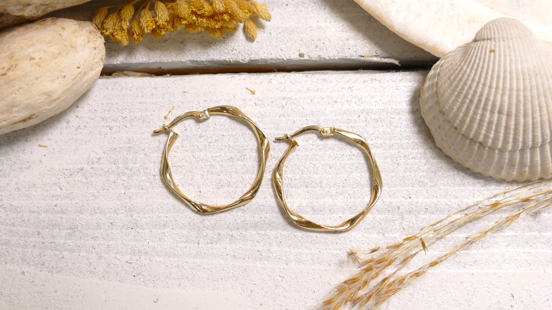 14k Yellow Gold 20mm Twist Hoop Earrings