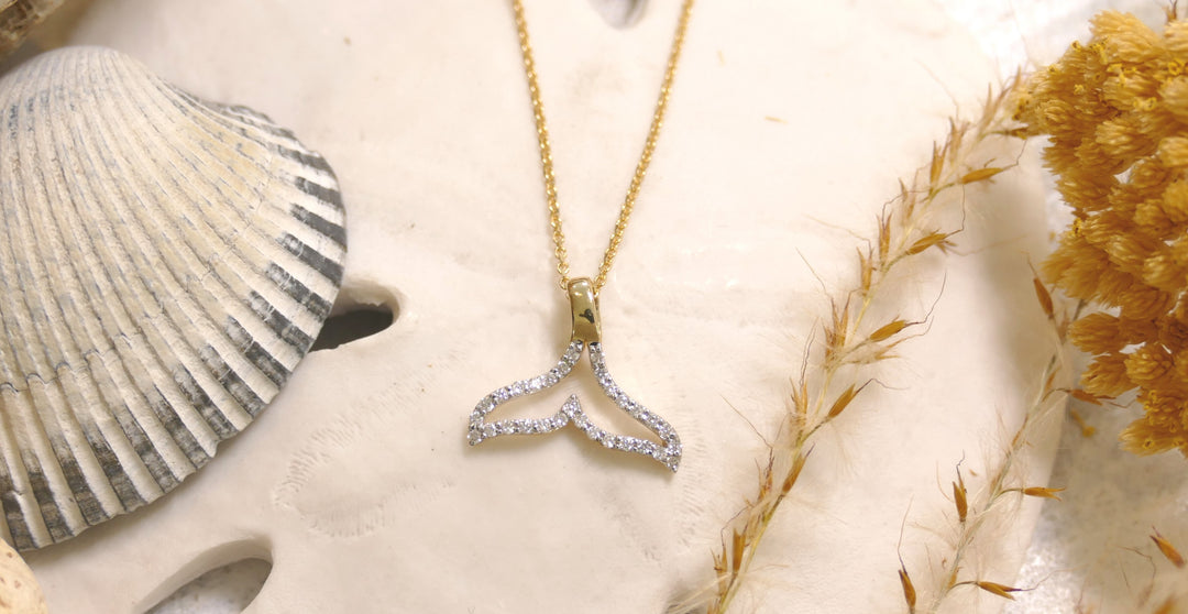 Ocean - 14k - Yellow Gold Outline Lab Grown Diamond Whale Tail Necklace