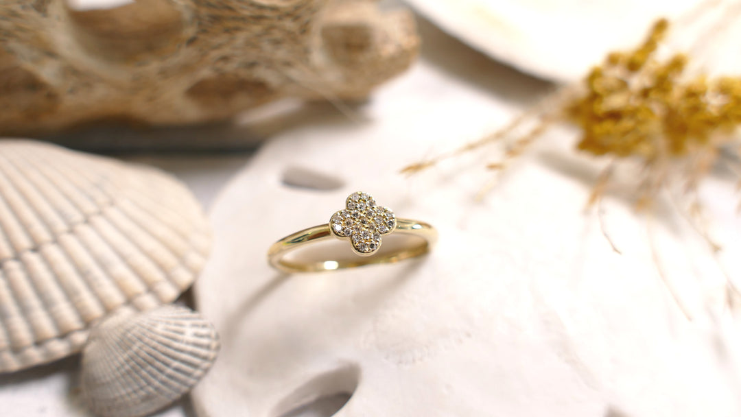 14K Yellow Gold 0.08CT Natural Diamond Cluster Ring (Szie 6.5)