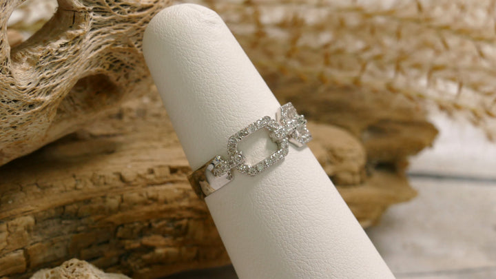14K White Gold 0.48ct Natural Diamond Link Ring (Size 6.5)