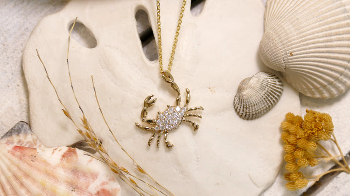 14k Yellow Gold Crab 0.26CT Diamond Necklace