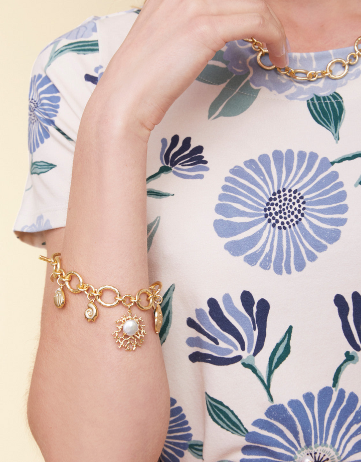 Spartina - - 18K Gold Plated Sealife Coastal Charms Dangle Bracelet Toggle