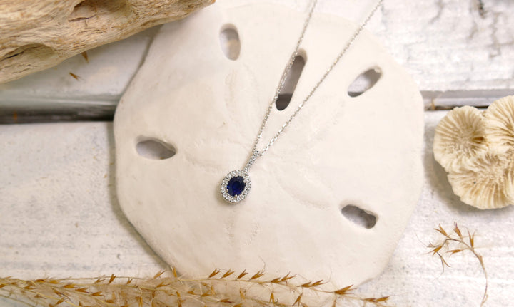 14k White Gold 0.48ct Sapphire Oval Pendant