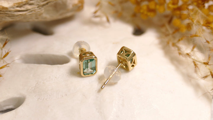 14k White Gold Square 1.4ct Caribbean Topaz Stud Earrings