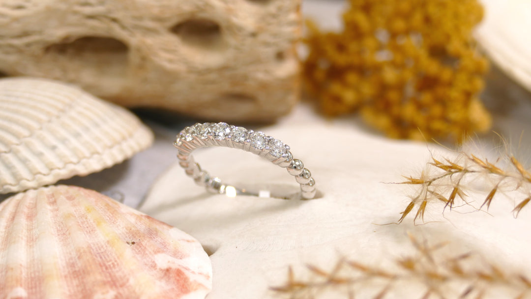 14K White Gold 0.42ct Natural Diamond 7 Stone Ring (Size 7)