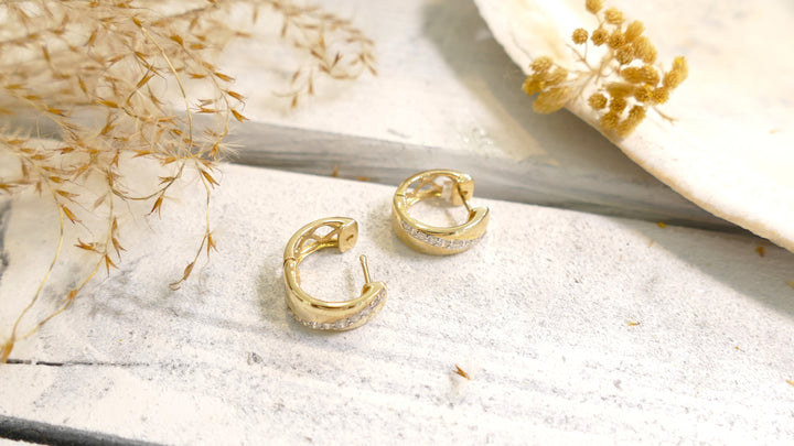 14k Yellow Gold 0.38ct Diamonds Huggie Earrings