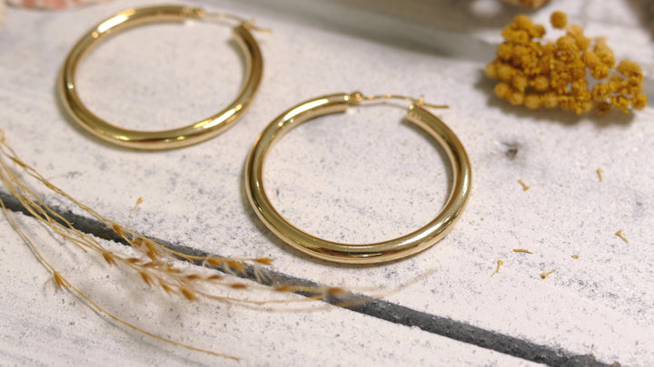 14k Yellow Gold Polished Hoop Medium Hoop Earrings