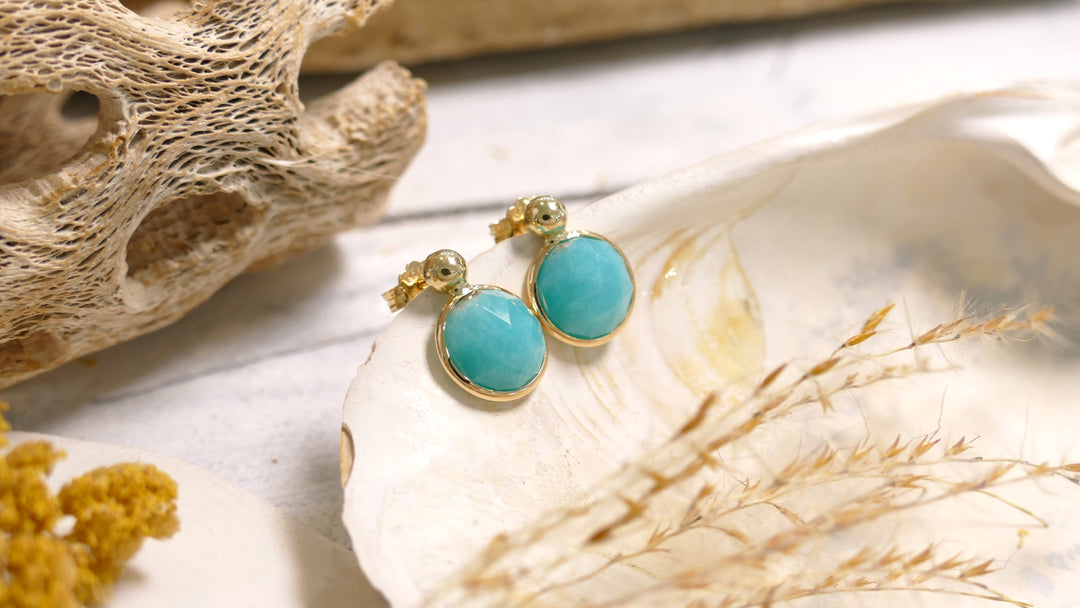 14k Yellow Gold Round Jade Aqua/Amazonite Stud Earrings