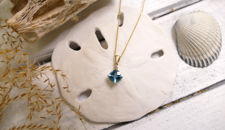14k Yellow Gold 1.8ct Blue Topaz Cushion Pendant