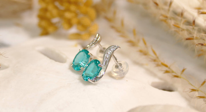 14k White Gold Oval 0.06ct Accent Diamond Paraiba Tourmaline Curved Stud