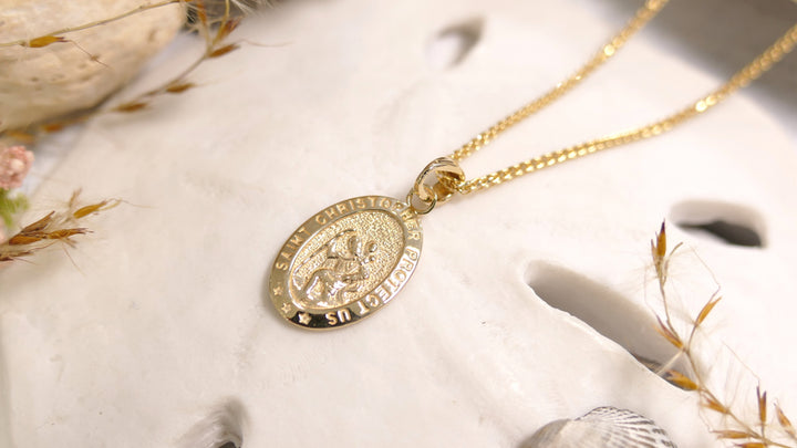 14k Yellow Gold Oval Saint Christopher Pendant