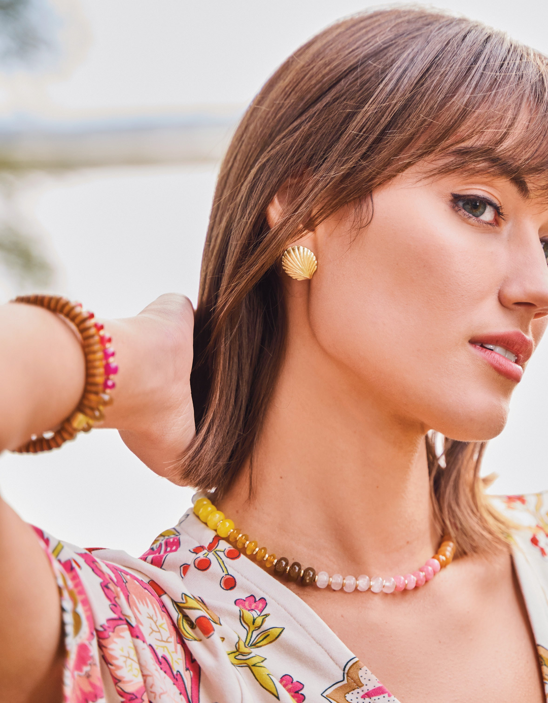 Shello Stud Earrings Gold 18KG