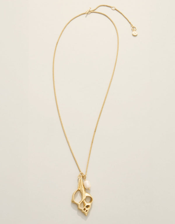 Spiral Shell Necklace With Pea