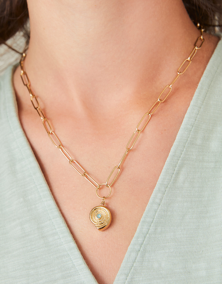 Stainless Steel Yellow Gold Round 20" Shell Necklace