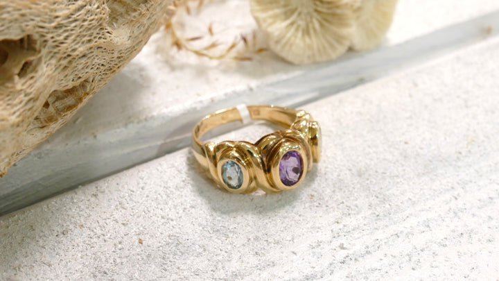 14k Yellow Gold Multicolored 3 Stone Ring (Size 7)
