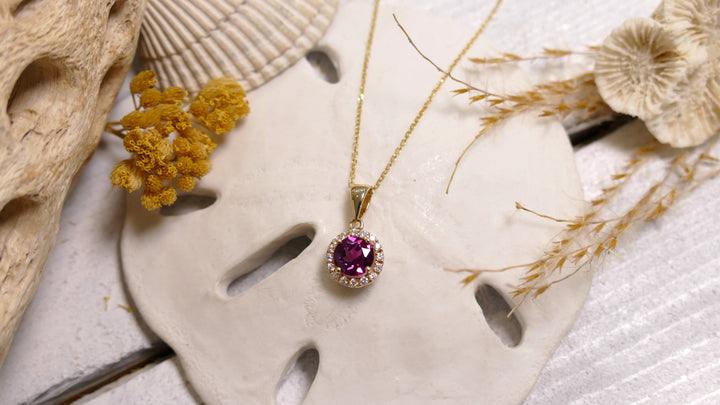 14k Yellow Gold 0.13ct Round Necklace Rhodolite w/Diamond Halo