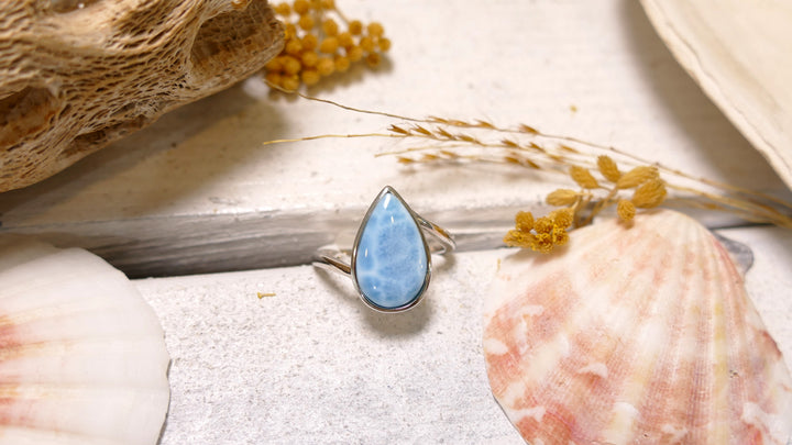 Sterling Silver - Silver Teardrop Larimar Ring