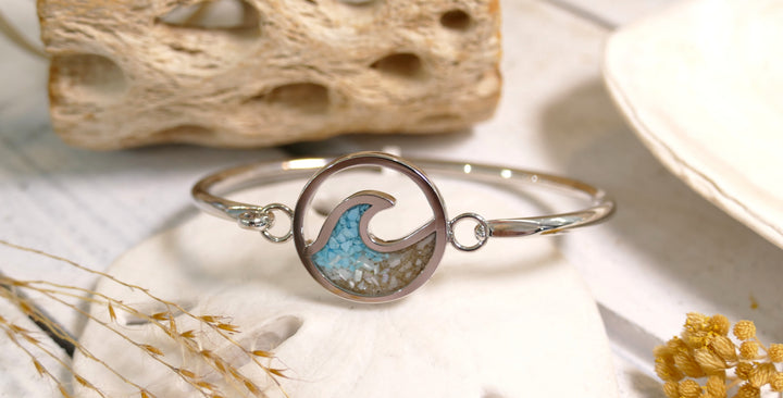 Dune - Sterling Silver - Silver Hook Clasp - Ocean Gradient Wave Bracelet (7")