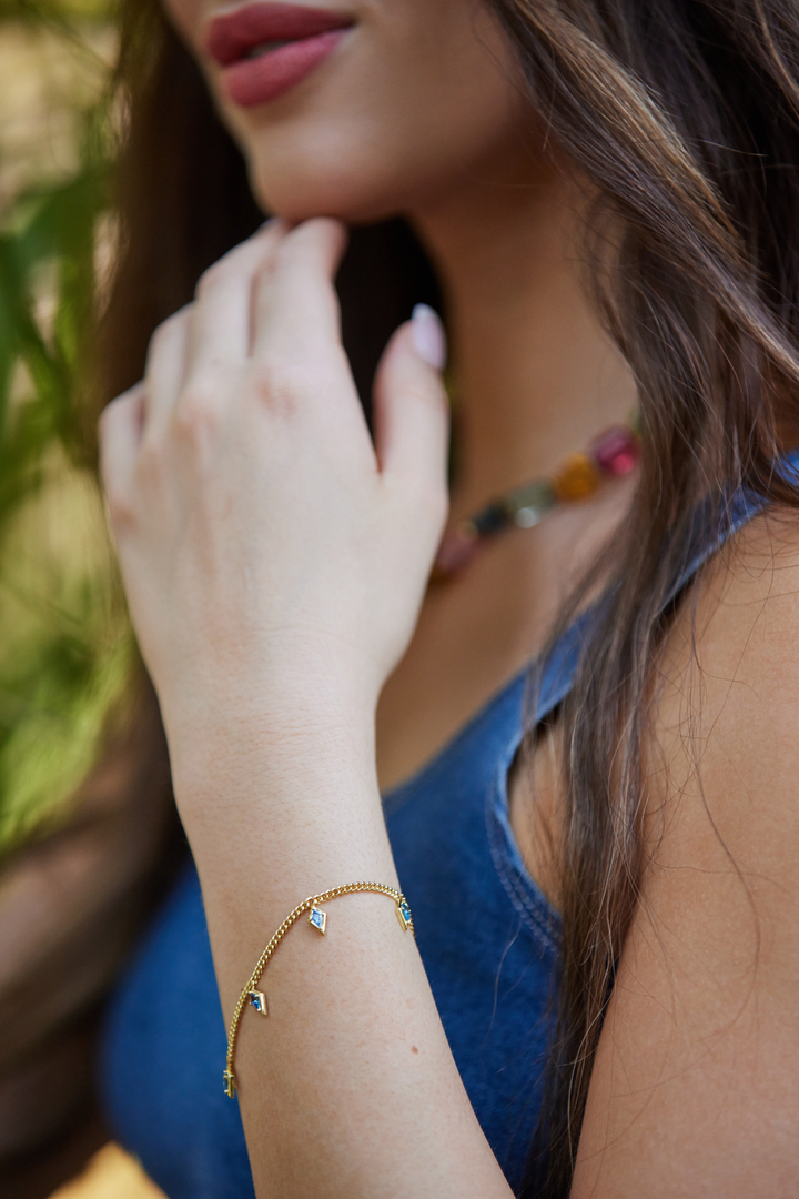 Adriana Pappas - 14k gold-filled - - Blue - Kite Cubic Zirconia Chain Bracelet