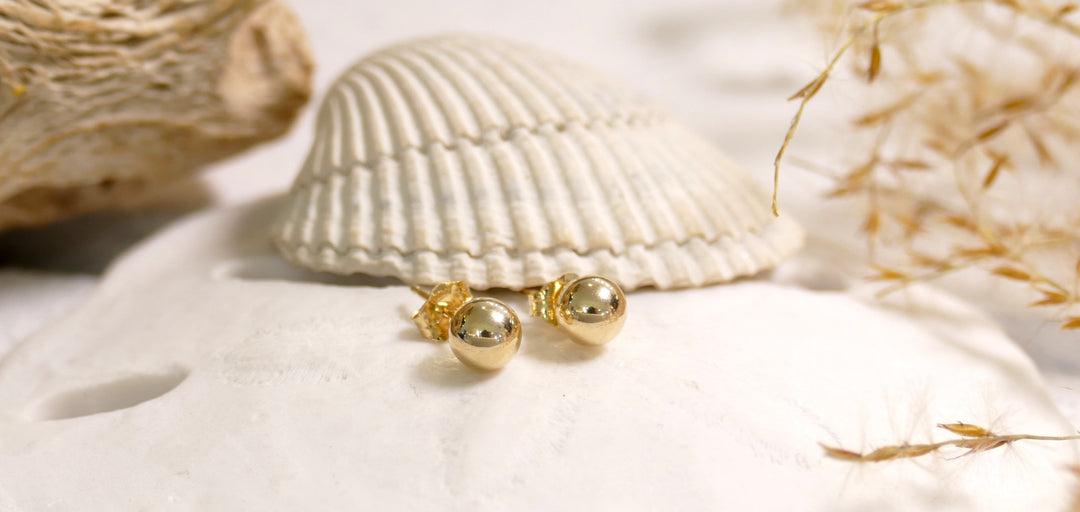 14k Yellow Gold 4mm Ball Stud Earrings