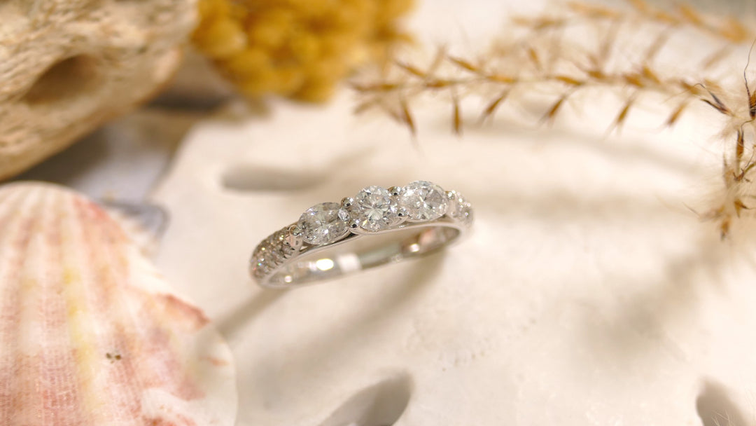 14K White Gold 1.15ct Natural Diamond 3 Stone Ring (Size 7)