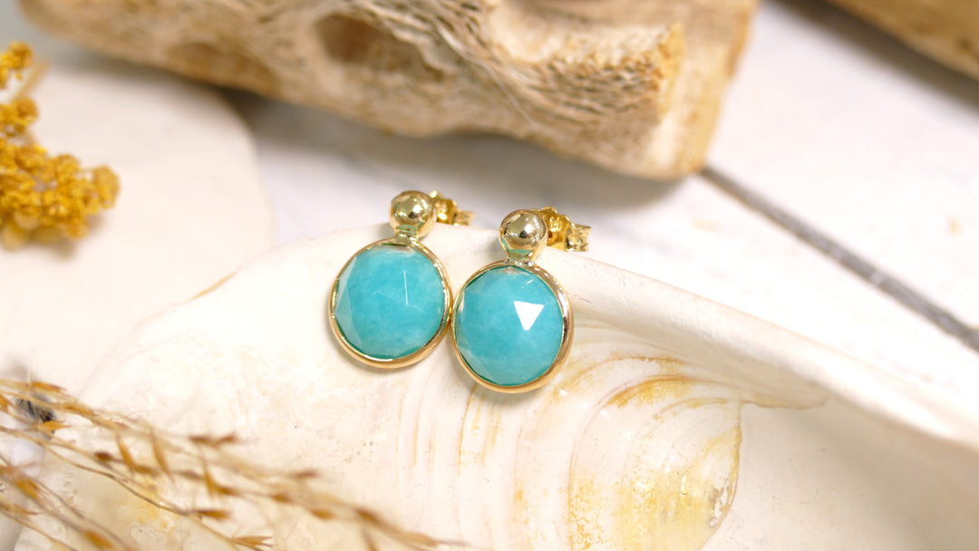 14k Yellow Gold Round Jade Aqua/Amazonite Stud Earrings